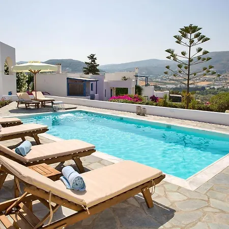 Deep Blue With Private Pool Next To Páros