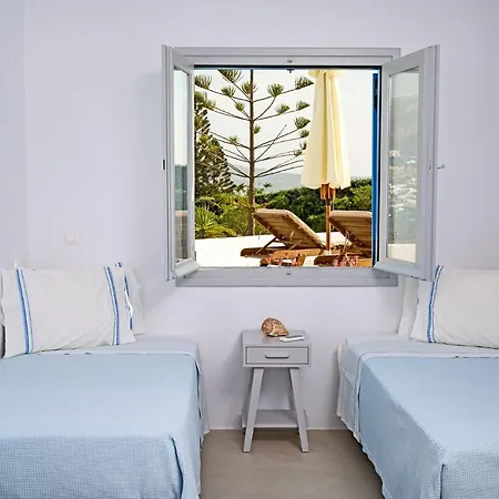 Villa Deep Blue With Private Pool Next To *