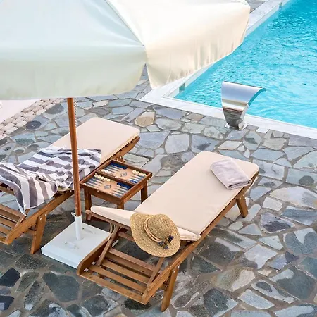 Deep Blue With Private Pool Next To * Páros